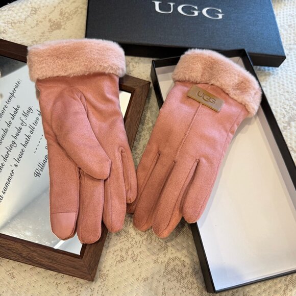 UGG Women's Pink Plush Gloves - Picture 3 of 6